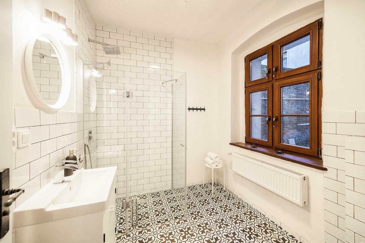Apartamenty Torunskie Pod Krzywa Wieza エクステリア 写真
