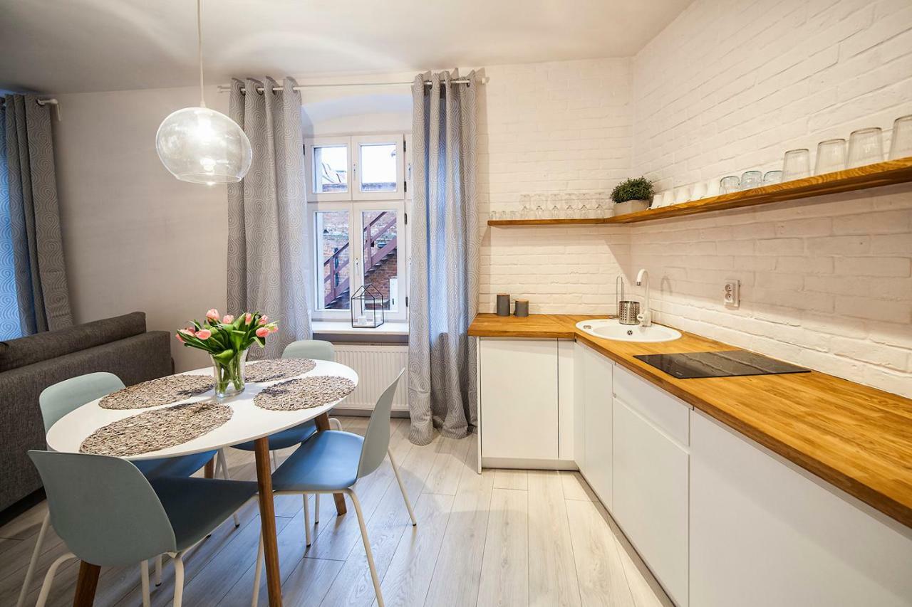 Apartamenty Torunskie Pod Krzywa Wieza エクステリア 写真